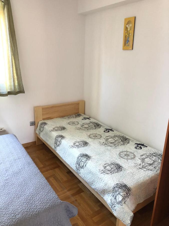 Vito & Rocco Apartment Malinska Ngoại thất bức ảnh