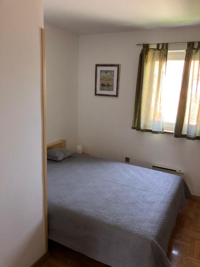 Vito & Rocco Apartment Malinska Ngoại thất bức ảnh